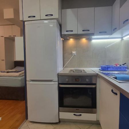 Veki'S House Apartment Скопие Екстериор снимка