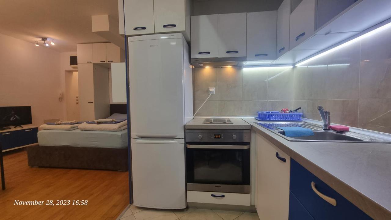 Veki'S House Apartment Скопие Екстериор снимка