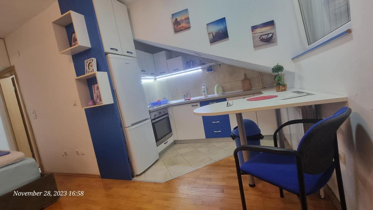 Veki'S House Apartment Скопие Екстериор снимка